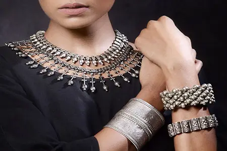 نقره برای جواهرات و ظروف تزئینی